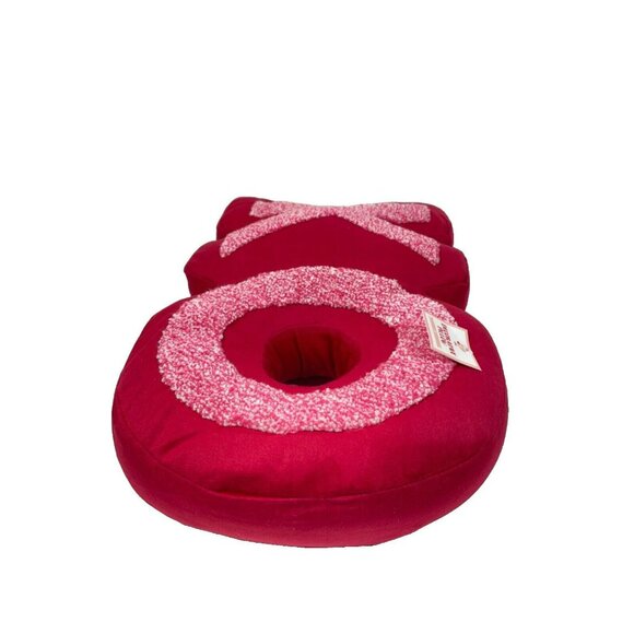 XO 16" Plush Throw Pillow - Picture 5 of 10